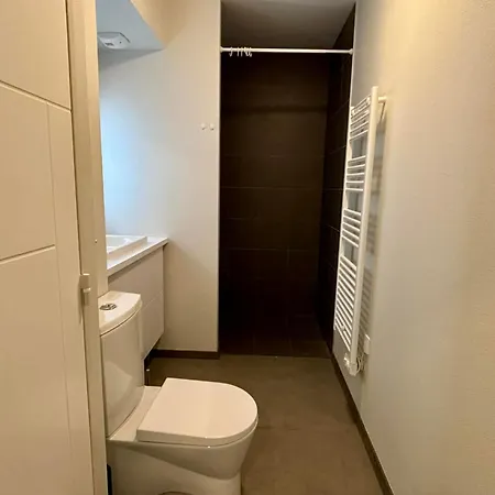 Avec Balcon, 1 Chambre, Piscine, Jacuzzi, Parking Prive, Acces Direct Et Commerces - Fr-1-194-221 * ラ・トランシュ・シュル・メール