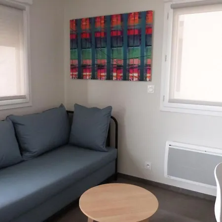 Avec Balcon, 1 Chambre, Piscine, Jacuzzi, Parking Prive, Acces Direct Et Commerces - Fr-1-194-221 Lejlighed La Tranche-sur-Mer