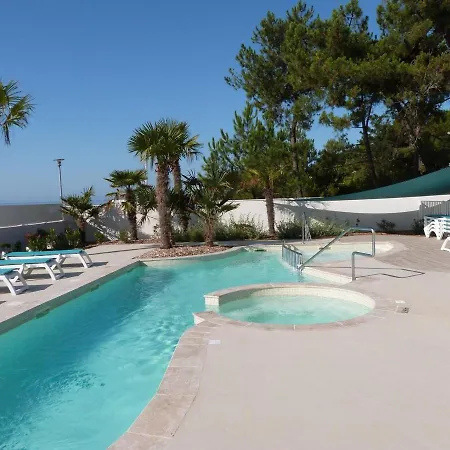 Apartman Avec Balcon, 1 Chambre, Piscine, Jacuzzi, Parking Prive, Acces Direct Et Commerces - Fr-1-194-221 La Tranche-sur-Mer