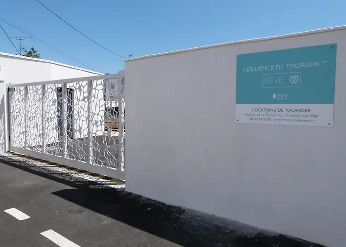 Avec Balcon, 1 Chambre, Piscine, Jacuzzi, Parking Privé, Accès Direct Et Commerces - Fr-1-194-221 Appartamento